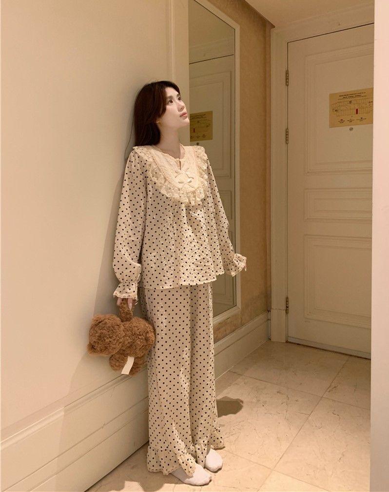 Product Introduction of Bộ Đồ Ngủ Chấm Bi Ren Ngọt Ngào Phong Cách Cung Điện, Dành Cho Nữ, Mùa Thu Và Mùa Đông, Quần Dài Dài Tay, Bộ Đồ Mặc Nhà Công Chúa, Hàng Mới Về Năm 2024 9