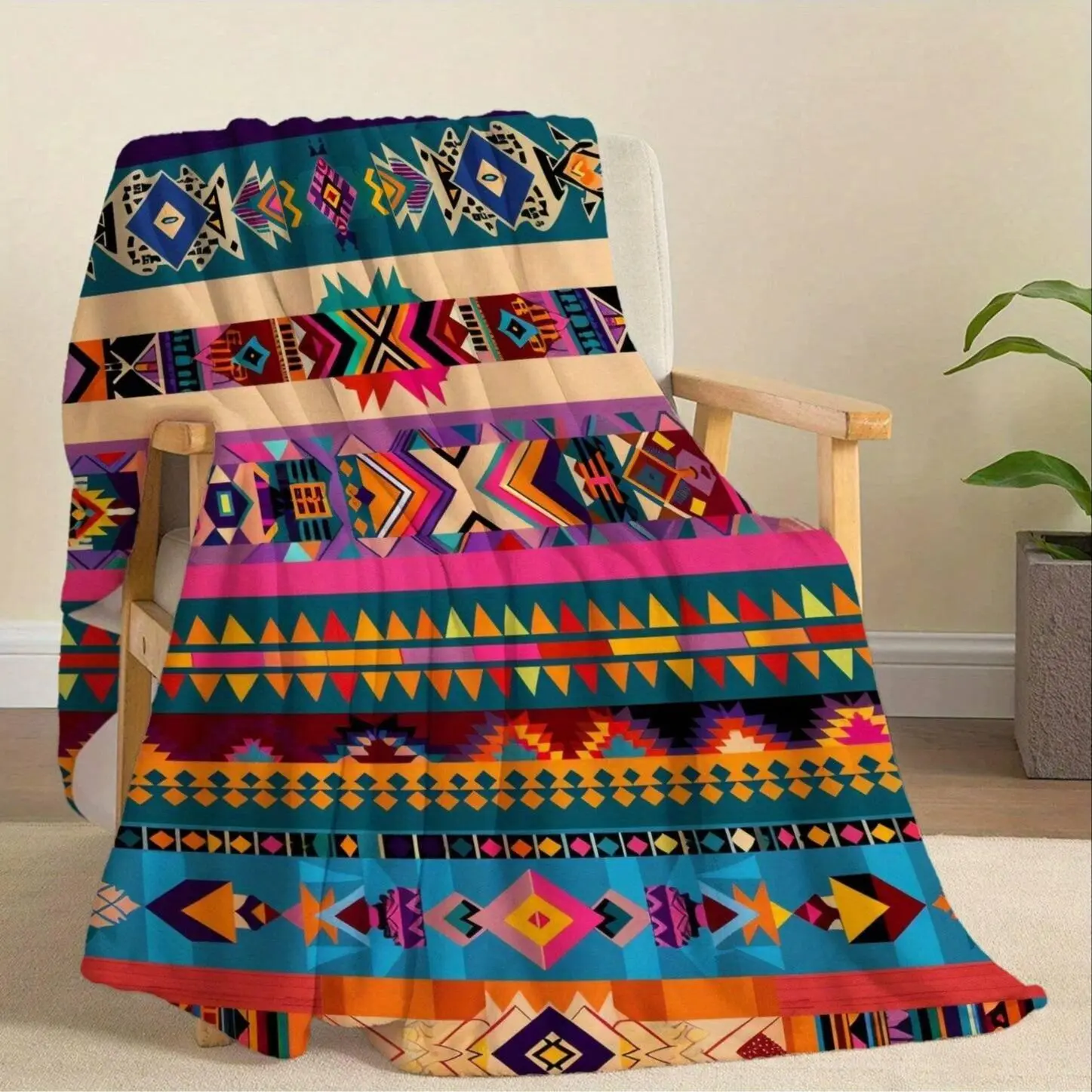 Aztec Style Flannel Printed Blanket, Soft & Comfortable Multifunctional Blanket, Warm & Light Bedding for All Seasons