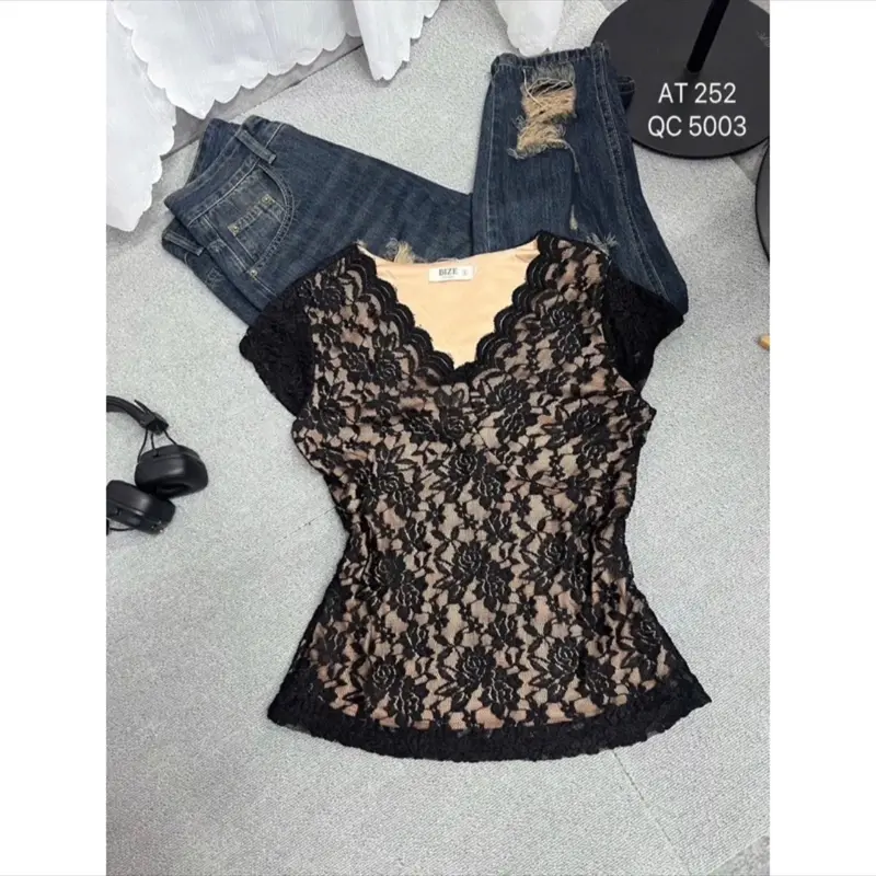 HOT- Xả áo ren cộc tay có lót trước sexy fom nhỏ 0