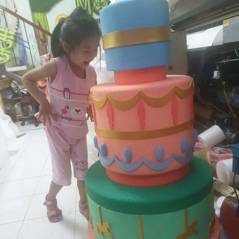 Xốp tròn đường kính 18cm, dùng làm bánh kem giả và các mục đích trang trí khác. 2