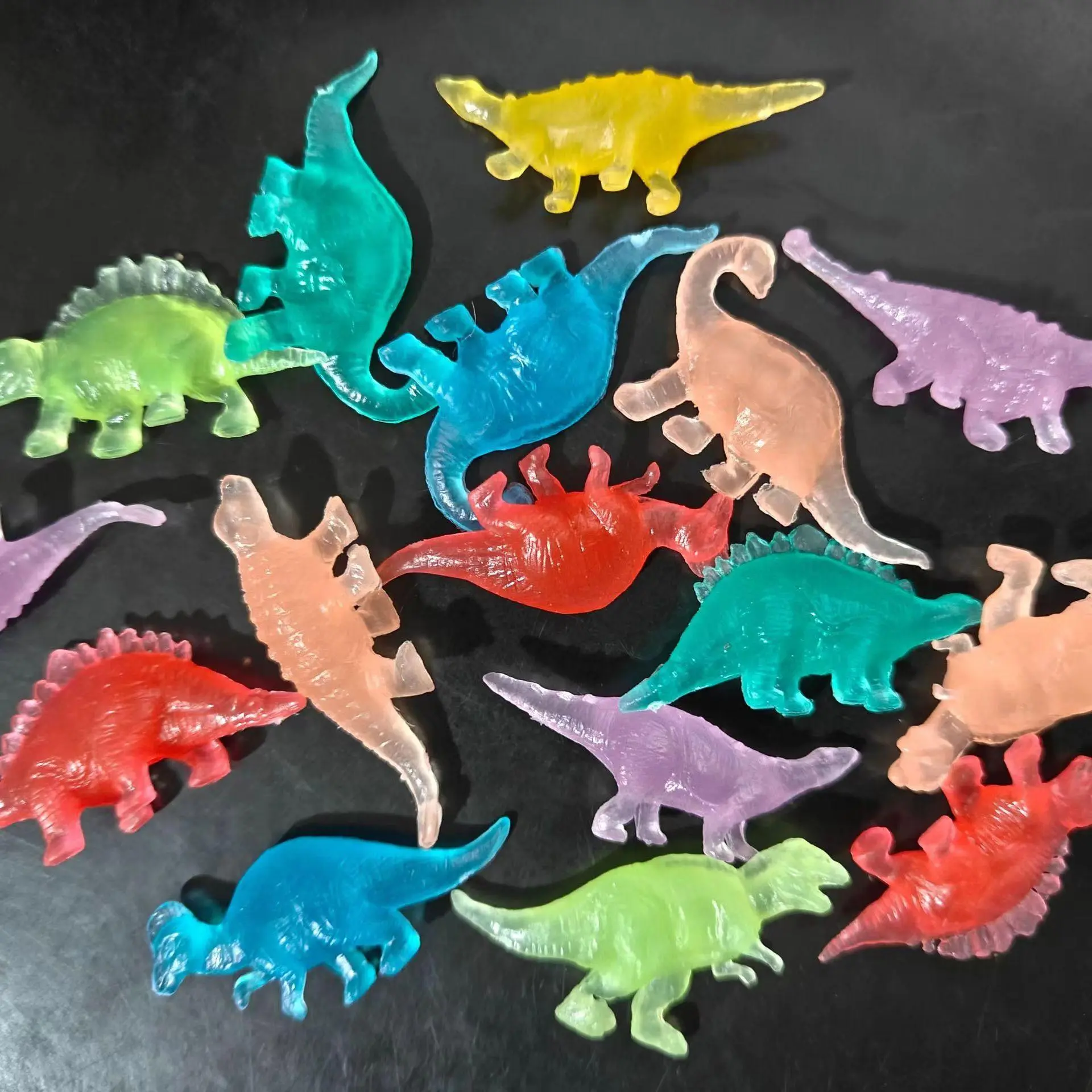 Random Color Luminous Dinosaur Decoration, 25pcs/set Mini Dinosaur Ornament for Micro Landscape Decor, Party Gift, Birthday Cake Decoration