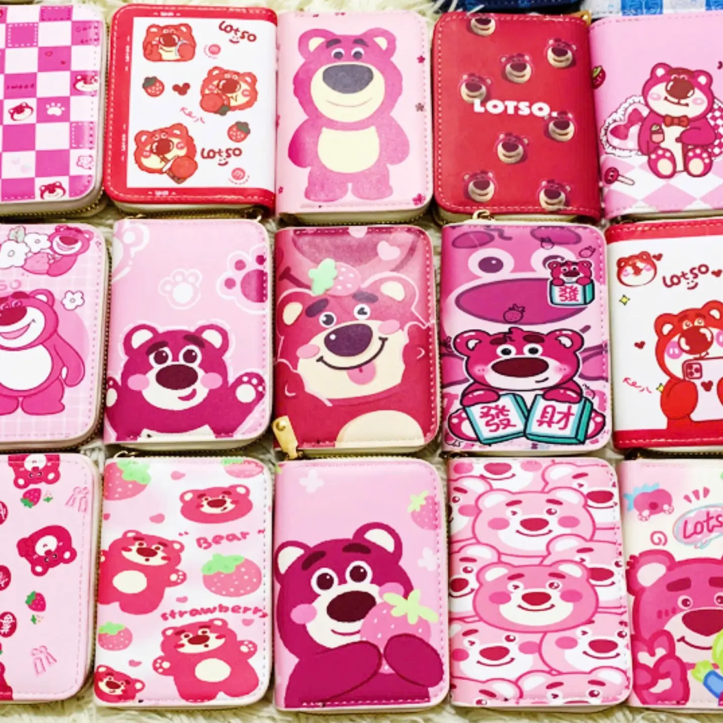 Ví mini gấu dâu đựng tiền và thẻ nhỏ gọn dễ thương