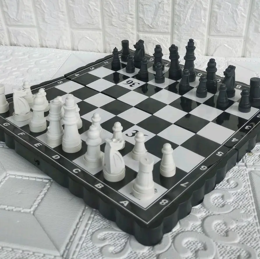 Mainan Catur Dewasa Plastik Ukuran Besar 35cm - Board, Games Toys