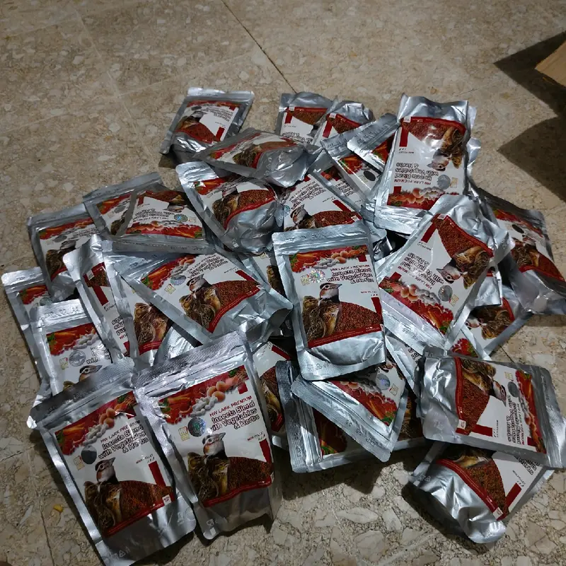 Hw Lark Premium Voer Mini Pelet Pakan Branjangan 1