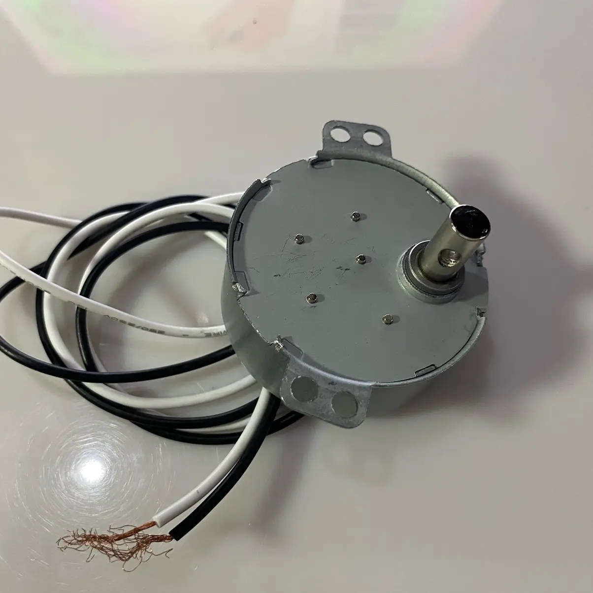 Motor đảo chiều quạt 220v (tuốt năng điện)