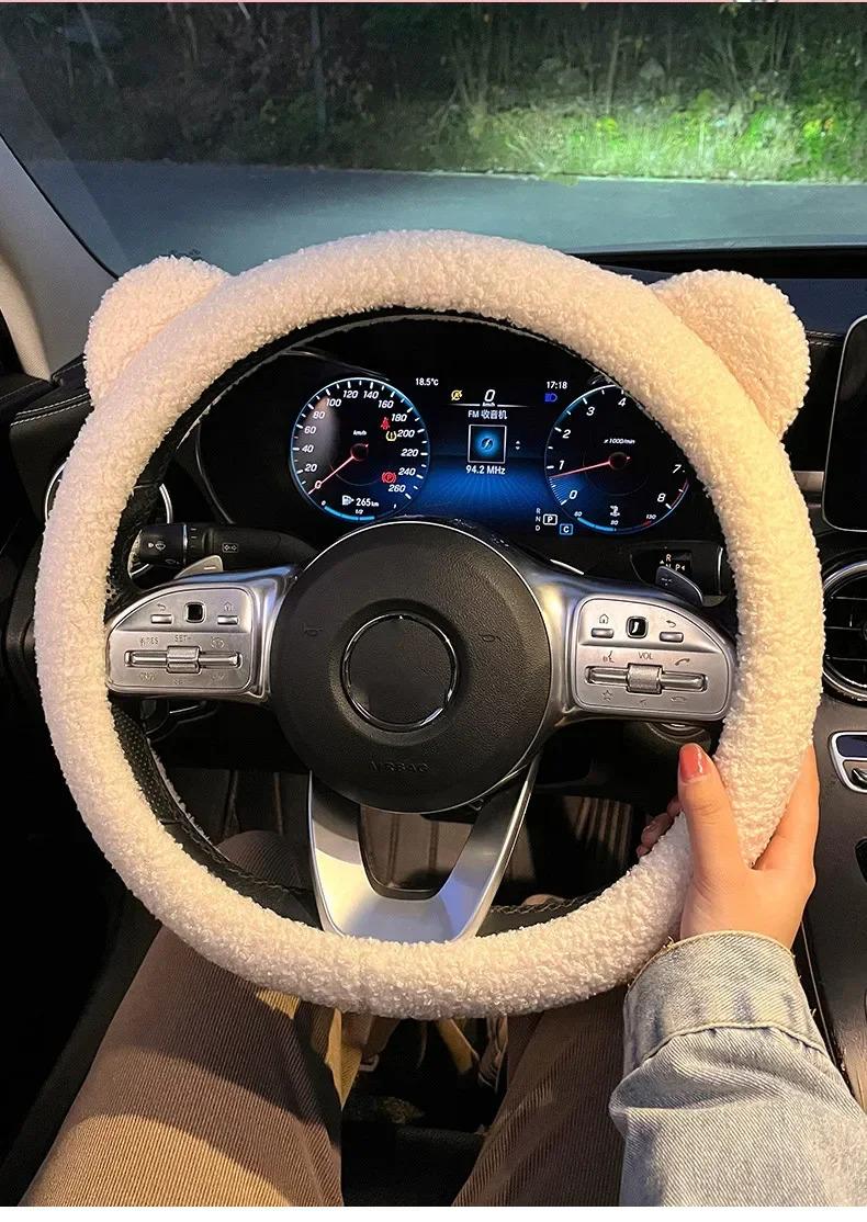 Product Introduction of Diameter 38cm Car Steering Wheel Handle Handlebar Sleeve Warm Cover Plush Non-slip Cartoon Universal Car Steering Wheel Cover 10