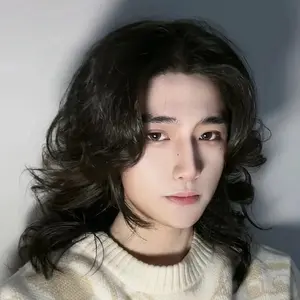 Rambut palsu untuk laki-laki, rambut pendek dan lurus, trend kepribadian, gaya rambut ekor serigala retro curly, kepala ikan curly malas, simulasi seluruh set rambut