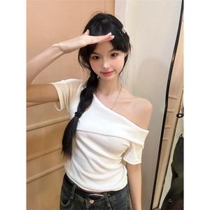 เสื้อสวมหัว สีทึบ กระชับสัดส่วน มาใหม่ อินเทรนด์ น่ารัก และเซ็กซี่ สไตล์เรียบหรู เปิดไหล่ เสื้อยืด แขนสั้น สำหรับผู้หญิง เหมาะสำหรับฤดูร้อน