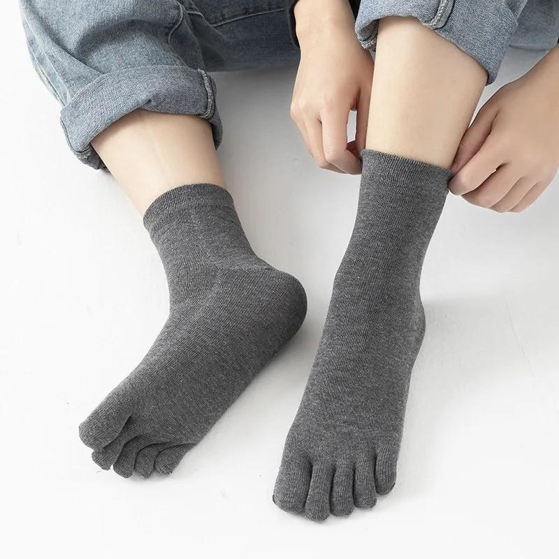 Product Introduction of Men Five-toe Breathable Ankle Socks Solid Color Casual Comfortable Sock for Women Fashion Five Fingers Sports Middle Tube Cotton Socks 14