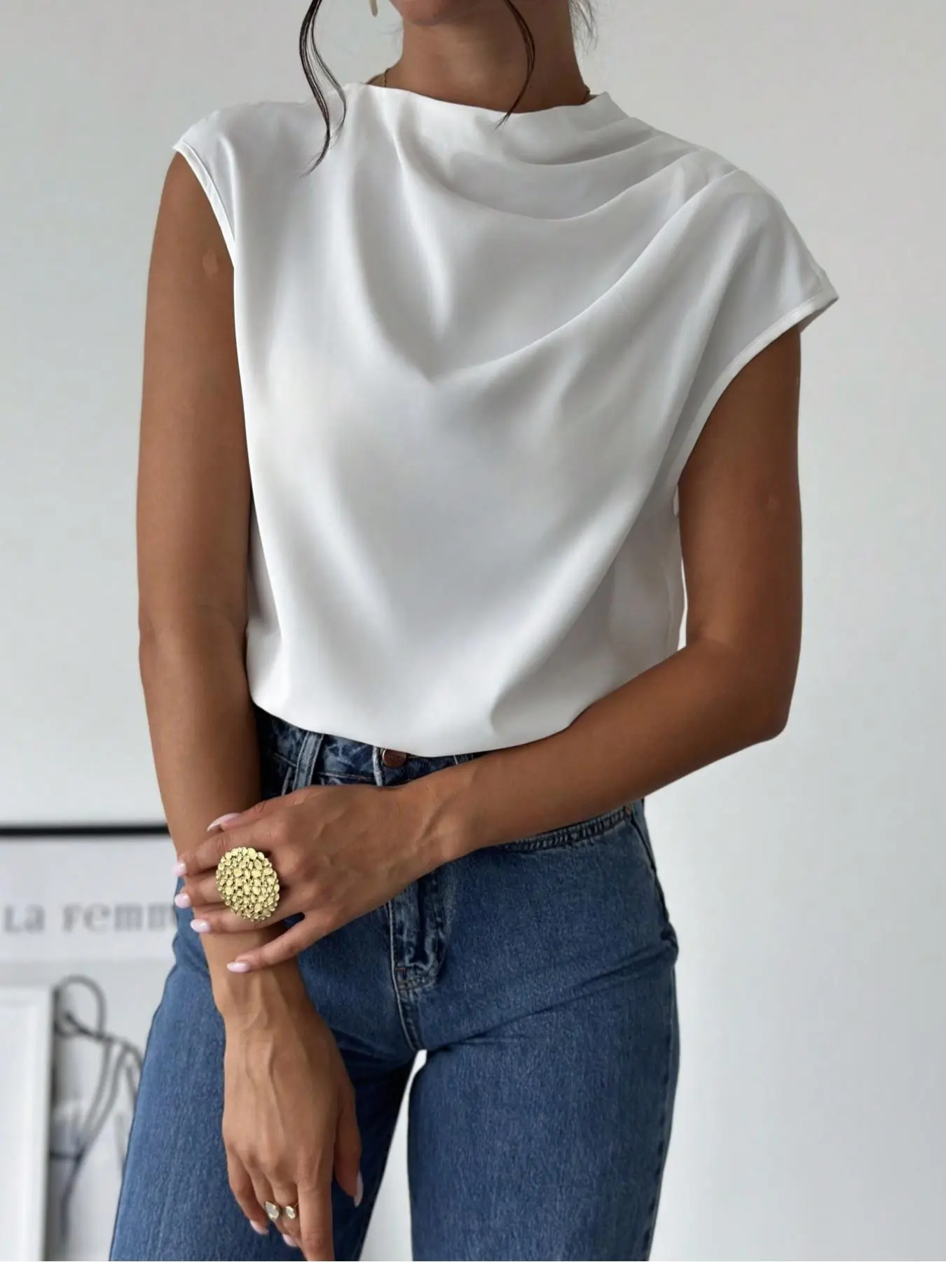 Women's Plain Asymmetrical Keyhole Neckline Blouse, Elegant Cap Sleeve Top for Work Office Business, Ladies Clothes for All Seasons, Tops for Women, Pretty Attitude Clothes, Clothes for Women, Womenswear