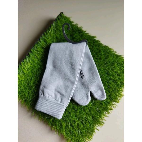 Kaos Kaki Jempol Muslimah Polos 4