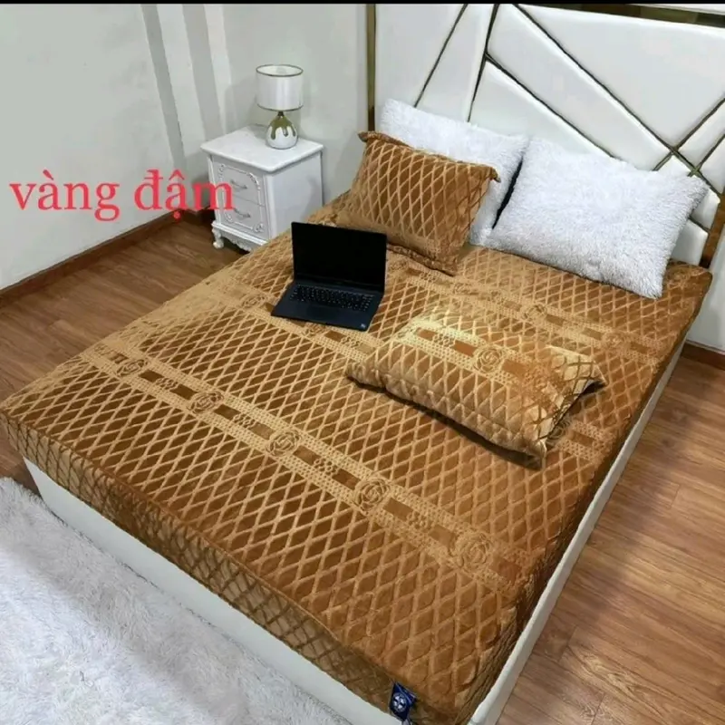 Bộ ga bọc chun coco gồm 1 ga giường+2 vỏ gối lỉ nhung sữa mềm mịn nhập khẩu 3