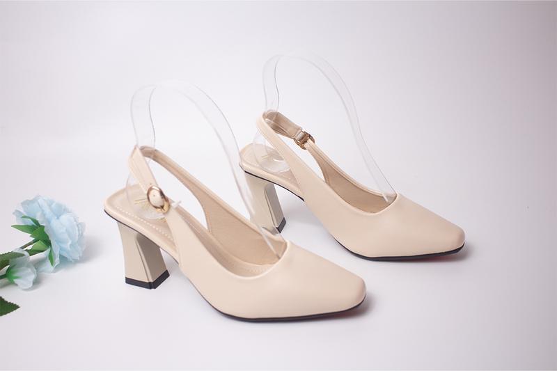 Product Introduction of SỤC VUÔNG QUAI HẬU, Đế Cao 5cm và 7cm Da PU Cao Cấp, Đế Cao Su Non Chống Trơn Trượt, Đêm Lót Cực Êm Chân, Chuẩn Size Nữ DéP Shoes GiàY caogót giàybệt hởgót guốcbệt guốc Sandal 7phan 8