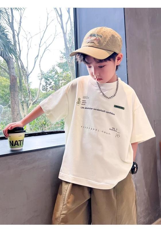 Product Introduction of Áo Thun Bé Trai, Chất Liệu Cotton, ngắn Tay, Thích Hợp Cho Mùa Hè 2024, Hàng Mới Về, Dành Cho Trẻ Em Trung Bình Và Lớn, Dáng Rộng Vừa Vặn, Phong Cách Thường Ngày Hợp Xu hướng Thiết Kế Ngầu Tay Lửng 11