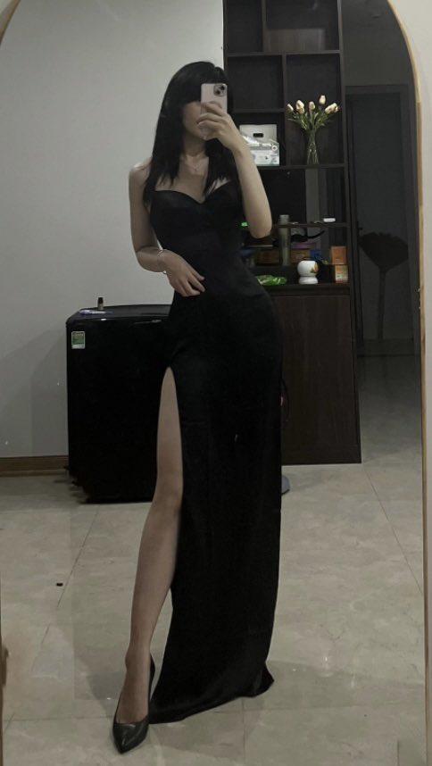 Product Introduction of Váy Ôm Body Xẻ Ôm gọn - Liberal Garment Đầm Dress 19