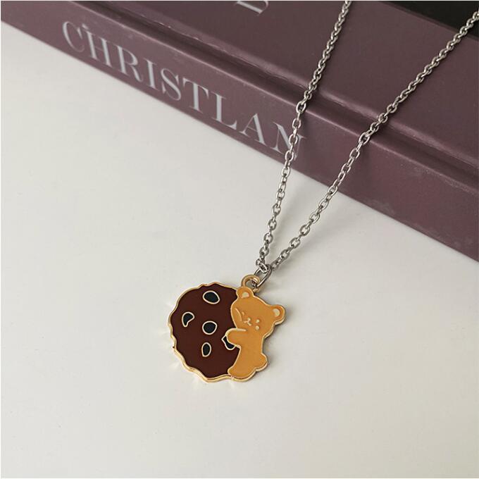 Product Introduction of 2025 Cute Cartoon Sweatshirt Chain Accessories Sweater Necklace Couple Versatile Simple Korean Style Ins Female Student Pendant 2
