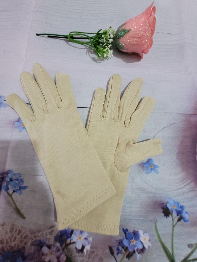 Product Introduction of 1 ĐÔI BAO TAY 3 TẤC 3 LỚP NGUYÊN NGÓN , CẮT 2 NGÓN VẢI COTTON CỰC DÀY MỀM CHỐNG NẮNG Ủ KEM SIÊU TỐT.CHIỀU DÀI 25CM . 10