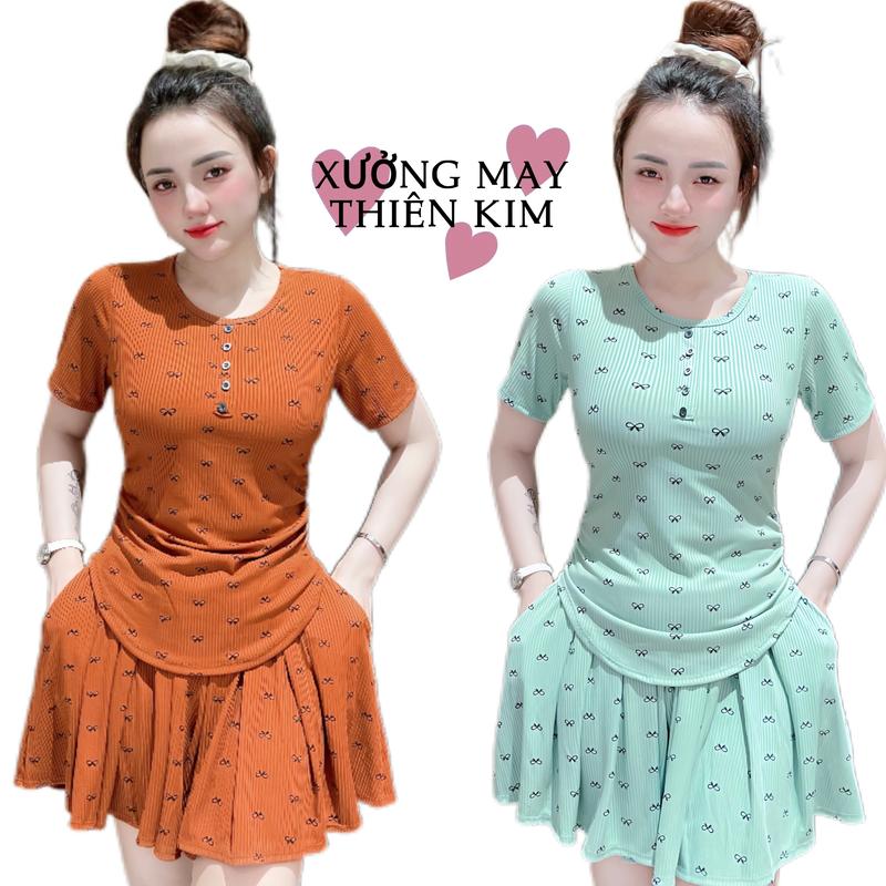 Set bộ quần đùi mặc ống rộng xòe xếp li cạp chun thun gân tay áo ngắn cổ tròn Women Nữ Top