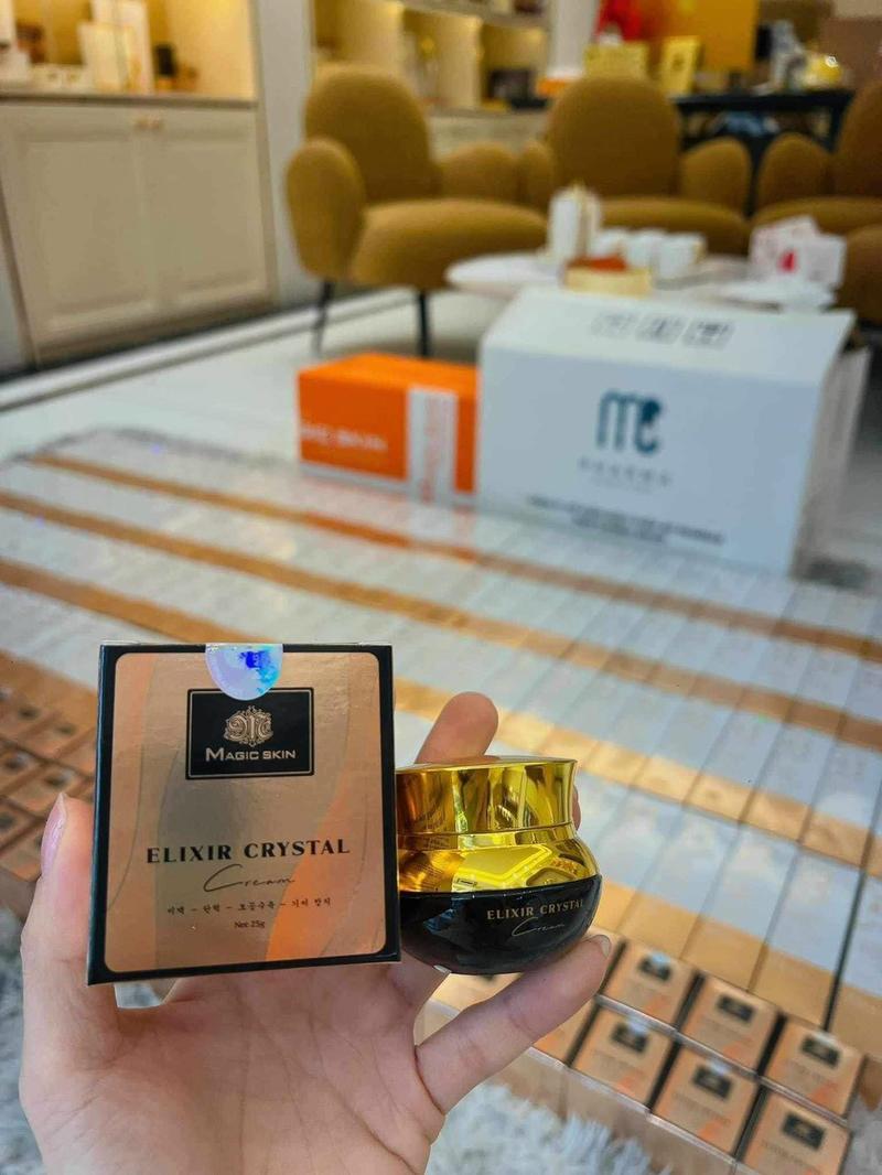 Product Introduction of Kem dưỡng ban ngày ngọc trai đen magic skin 0