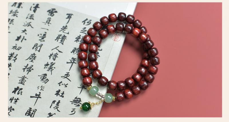 Product Introduction of Chinese Style Traditional Rosewood Hand Carved Artistic and Ancient Style Bracelet Multi-Circle Men's and Women's Crafts Wooden Prayer Beads Bracelet 7