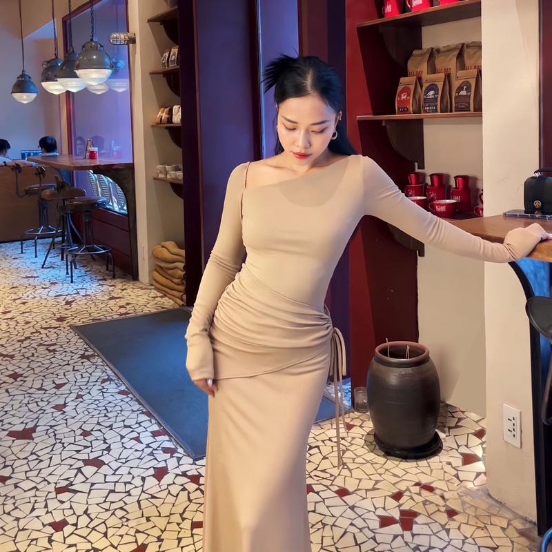  Váy Thun Nữ Dài Tay Cổ Chéo Tùng Rủ Đuôi Cá Chất Thun Tăm Lạnh Mềm Mịn Co Dãn 2 Màu Đen Nâu Dress Women 