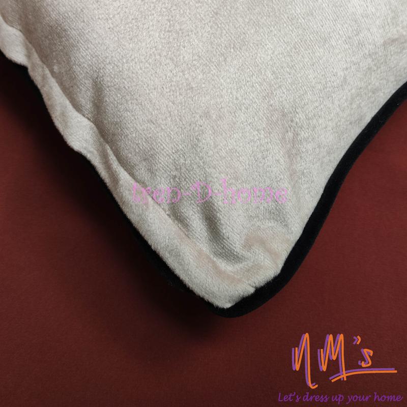 Tren-D-home - Sarung Bantal Kursi Sofa Ruang Tamu Polos Beludru 40 cm x 40 cm - NMs 4