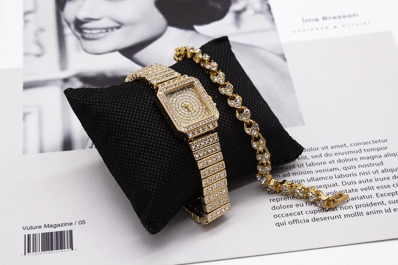 Product Introduction of Watches Set Watch Women's Bracelet Watch Suit Rhinestone Wrist Watch Women 3