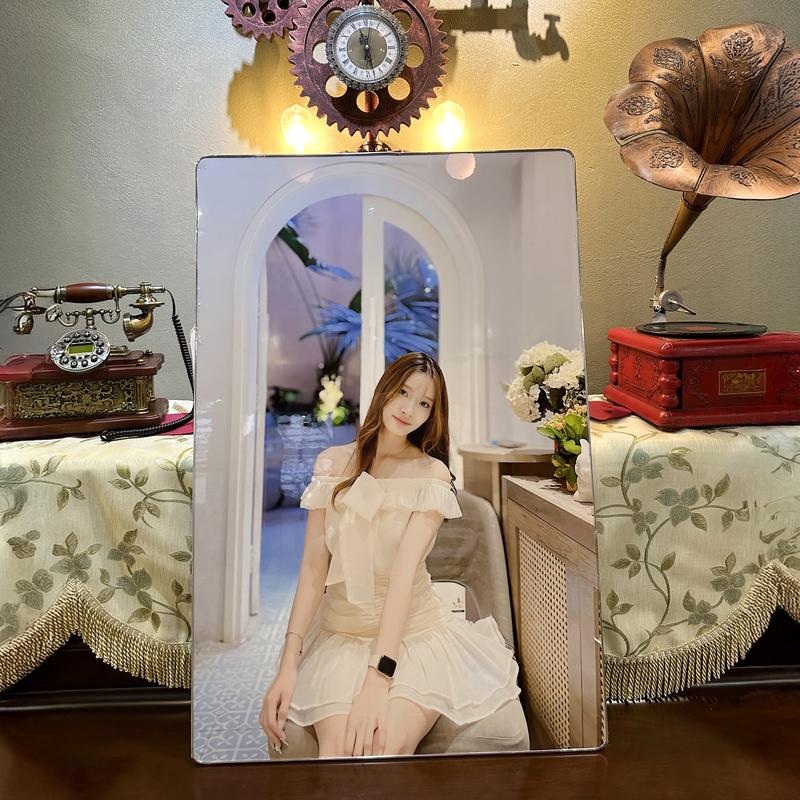 Khung Ảnh Cỡ 60x90cm, Khung Ảnh Tráng Gương Bo Viền, Khung Ảnh Treo Tường 4K - HD, Khung Tranh, Decor [Khung Ảnh Vũ Ngân]