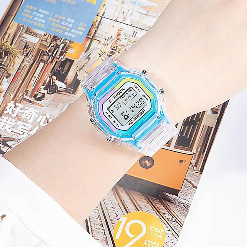 【TERSEDIA & COD】ins Fashion Electronic Sports Watch for Men and Women Students Square Led Watch W1J6 【TERSEDIA & COD】ins Fashion Electronic Sports Watch for Men and Women Students Square Led Watch W1J6