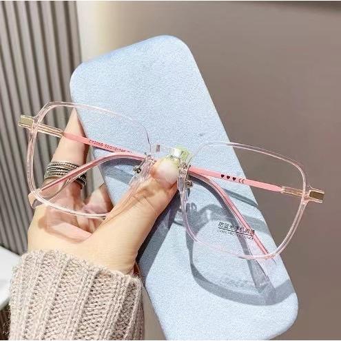 Kính Đổi Màu, Dành Cho Nữ, Siêu Nhẹ, Màu Nâu Lạnh, Gọng Trong Suốt, Ins Ưa Nhìn, Gọng Lớn, Mỏng, Kính Trơn, Thích Hợp Cho Khuôn Mặt Trần Titan kính  nửa  viền 1