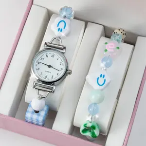 2PCS Jam Tangan Wanita Quartz Dengan Dial Bulat Dan Tali Gelang Bermanik-manik Yang Imut Hadiah Mode Ramadan(Tanpa Kotak)