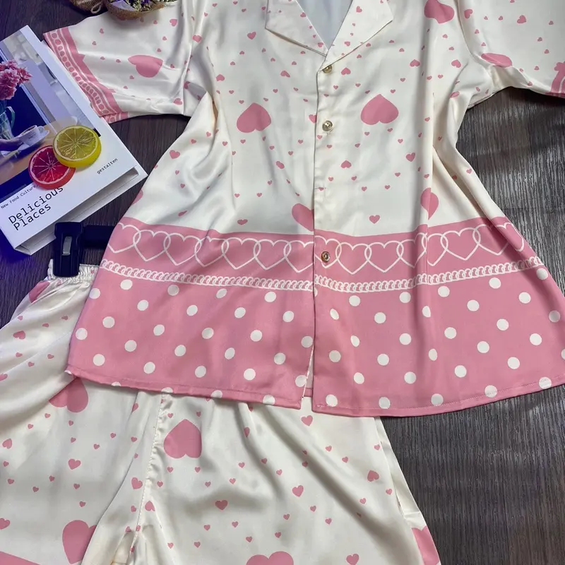 [PJM111] Bộ pijama đùi, lụa latin tơ tằm, cổ truyền thống, họa tiết tim hồng