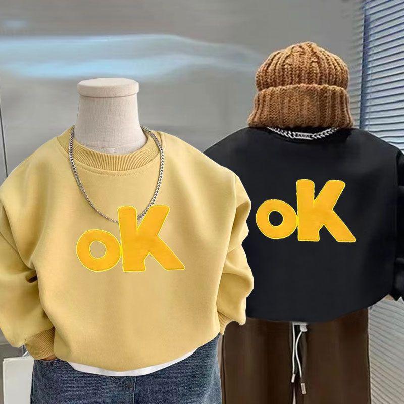 Product Introduction of Áo Hoodie Cho Bé Trai, Phong Cách Phương Tây, Màu Sắc Tươi Sáng, Hàng Mới Về 2023, Phong Cách Hàn Quốc Cho Trẻ Em, Quần Áo Kỹ Thuật Số Tiếng Anh, Dài Tay, Áo Hợp Xu hướng Cho Trẻ Em 20