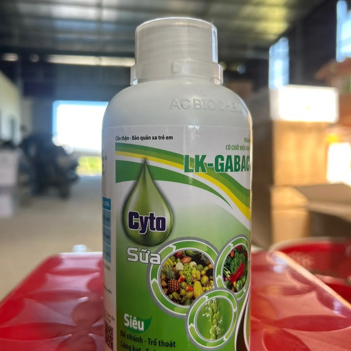Phân bón lá hiệu LK - Gabacyto 500ml (Đẻ nhánh, sáng hạt, to hạt, chín chắc tới cậy…)