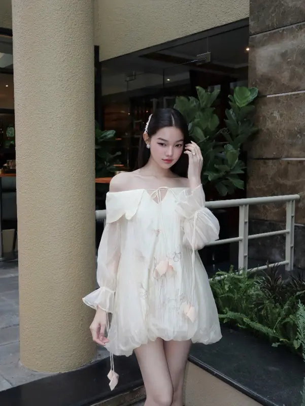 Váy ngắn dáng bí trễ vai Momia dress thiết kế Aguja Nữ 2