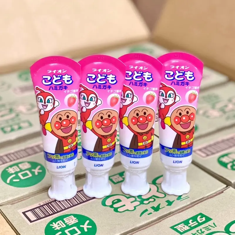 Kem đánh răng nuốt được hương trái cây bảo vệ răng miệng cho bé