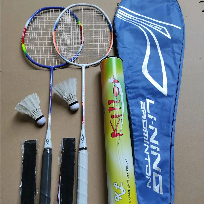 Raket Badminton Lining komplit 0