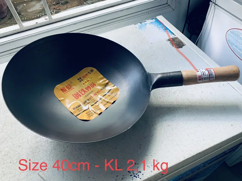 CHẢO Á THÉP ĐEN CHỐNG DÍNH - TAY CẦM GỖ CHỐNG NÓNG SIZE 32, 36, 40CM 6