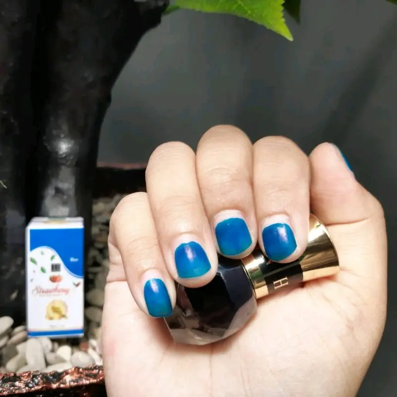Strawberry Nail Henna (KOMSETIX NHS) Kutek Halal Pertama di indonesia 0