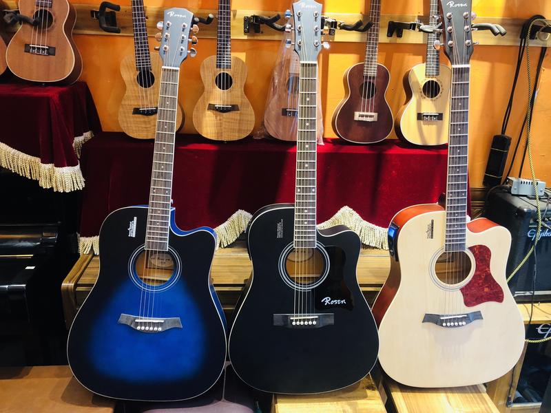 Guitar Rosen R135 tặng 8 Món Phụ kiện bảo hành 3 năm