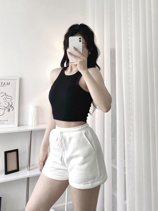 LA024 Áo ba lỗ Nữ, áo croptop chất liệu thun gân co giãn bốn chiều phong cách trẻ trung năng Động. Women Màu Đen