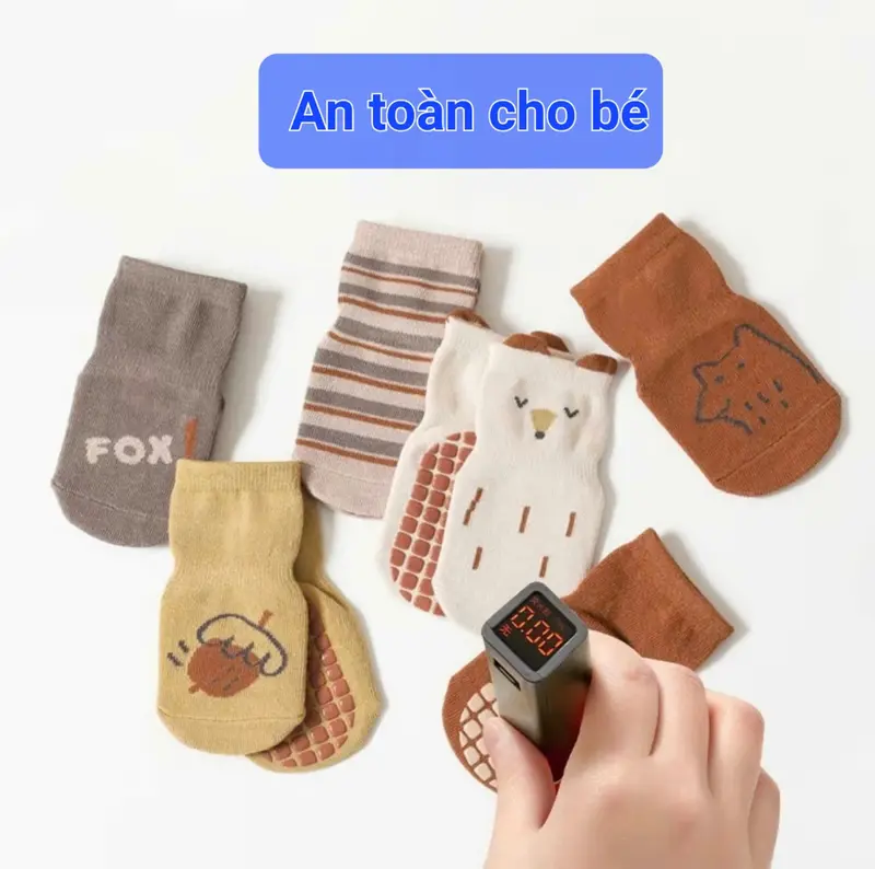 [Kèm Quà Tặng] Combo 10 đôi tất chống trượt cho bé 0-3 tuổi, Vớ tập đi hình thú Vải Cotton Len mềm mại ấm áp  BN03 Kem 6