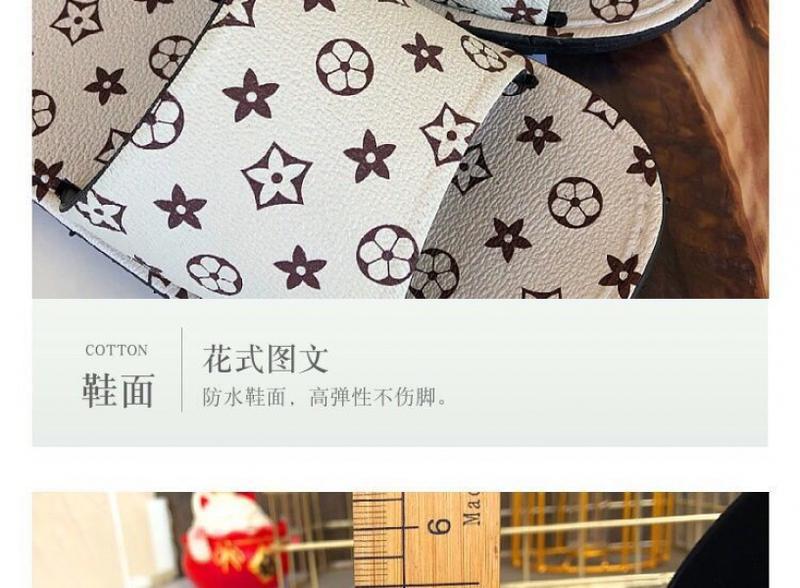 Product Introduction of Dép Lê Đường Phố, Phong Cách Trẻ Trung, Dễ Phối Đồ, Phong Cách Hàn Quốc, Ngầu Và Hợp Xu hướng, Thích Hợp Cho Mùa Hè 11