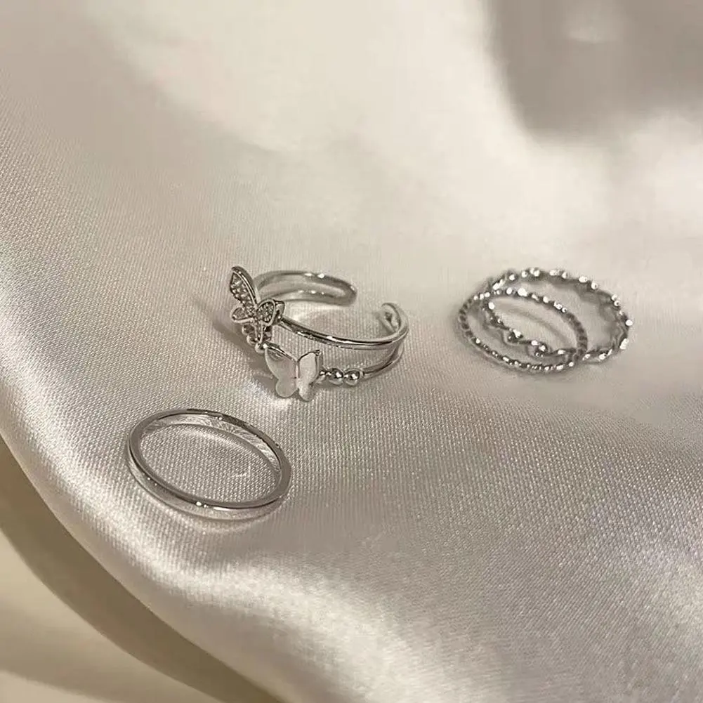 Bộ Nhẫn Bướm, Tinh Tế Và Siêu Thanh Lịch, Nhẫn Bốn Mảnh Độc Đáo, Dành Cho Nữ, Giá Cả Phải Chăng, Thiết Kế Độc Đáo Và Đẹp Mắt, Thời Trang, Phong Cách Sang Trọng, Nhẫn Ngón Trỏ Thanh Lịch, Cá Tính Đeo Tay Voi