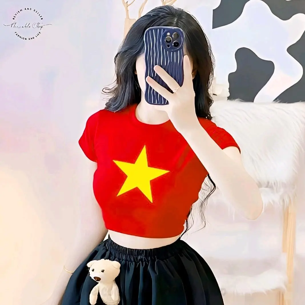Áo Thun Croptop Borip Ôm Body Nữ Form Basic In Hình Ngôi Sao (Nhiều Màu), MLS_AC02, Women Thun Sen Sò Hoa Sen Trắng Kem Tre Dáng Ngắn Cổ Tròn