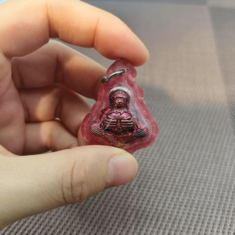 Product Introduction of Thai Pendant Authentic Hanuman Holding Candy Full Scriptures Explosion Color Waterproof Case 38*29 mm 0
