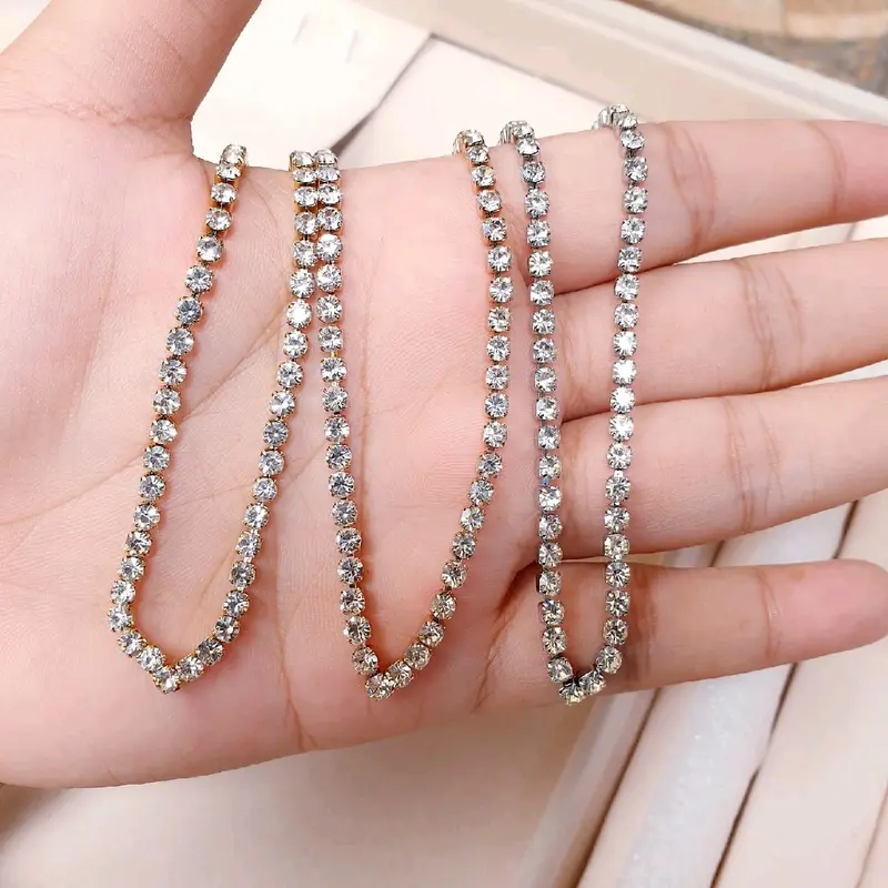 Clue Xuping - Aksesoris Kalung Wanita Setengah Permata Stainless  N05092224 Perhiasan Silver Titanium 2
