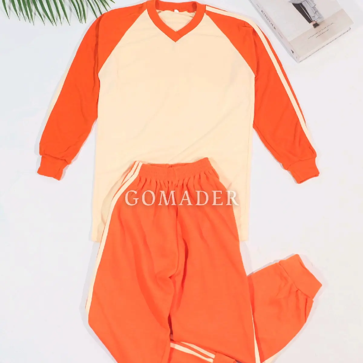Setelan Olahraga Anak Sekolah Paud/TK Krem Oren V Baju