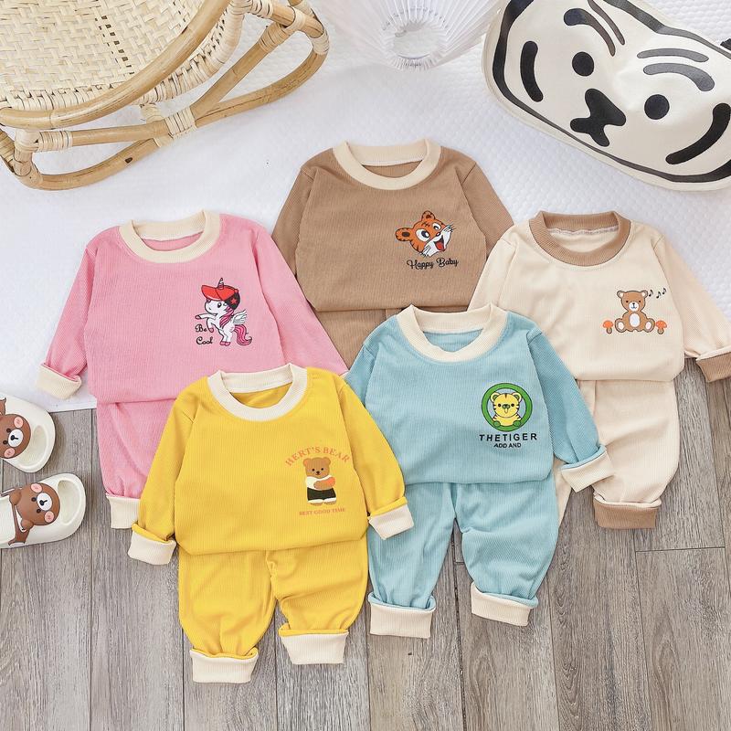 Bộ quần áo dài tay thu đông,chất liệu thun tăm, họa tiết Nhỏ Ngực cho bé trai - gái size 6-16kg P31