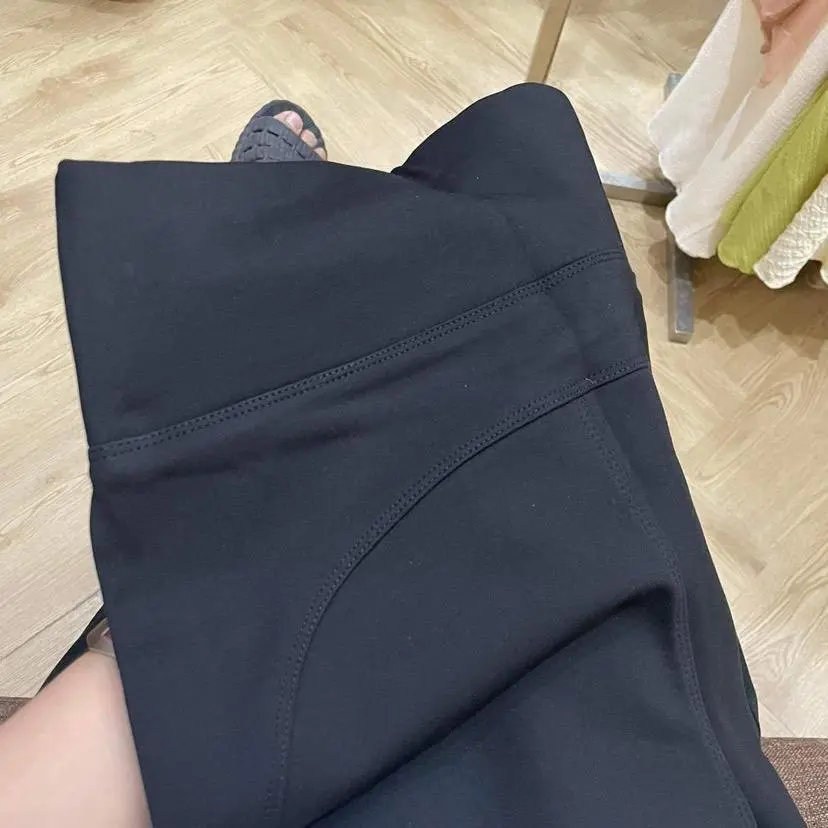 Quần ống loe cạp cao nâng v3 | BigBuy360 - bigbuy360.vn Quần ống loe cạp cao nâng v3 | BigBuy360 - bigbuy360.vn